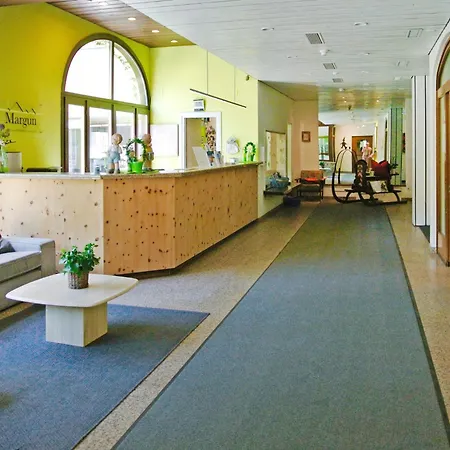 Residenza Chesa Margun 45-2 By Interhome Διαμέρισμα Surlej